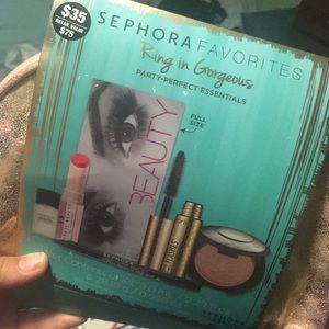 Sephora favorites kit! 75 value!!